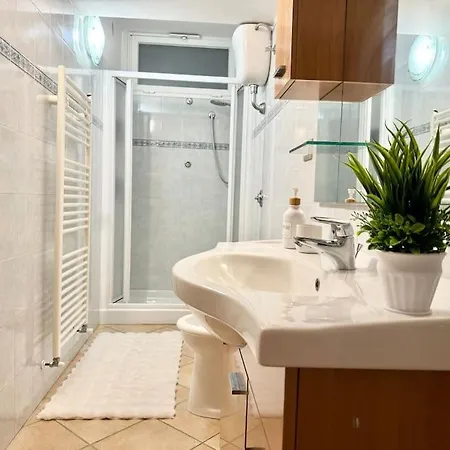Casa Nel - 4 Posti Letto * Кьяравалле